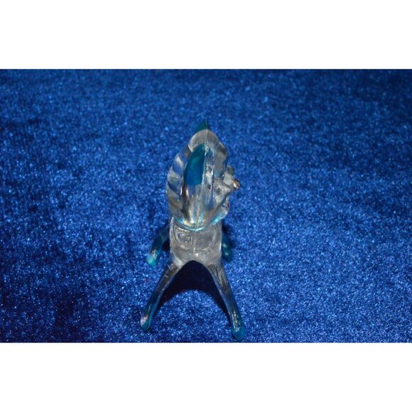 Vintage Plastic Cat Figure Miniature Lucite Clear Blue Acrylic Trinket Hong Kong - Picture 3 of 10